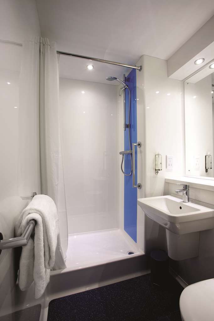 Travelodge Bromsgrove Marlbrook Pokoj fotografie