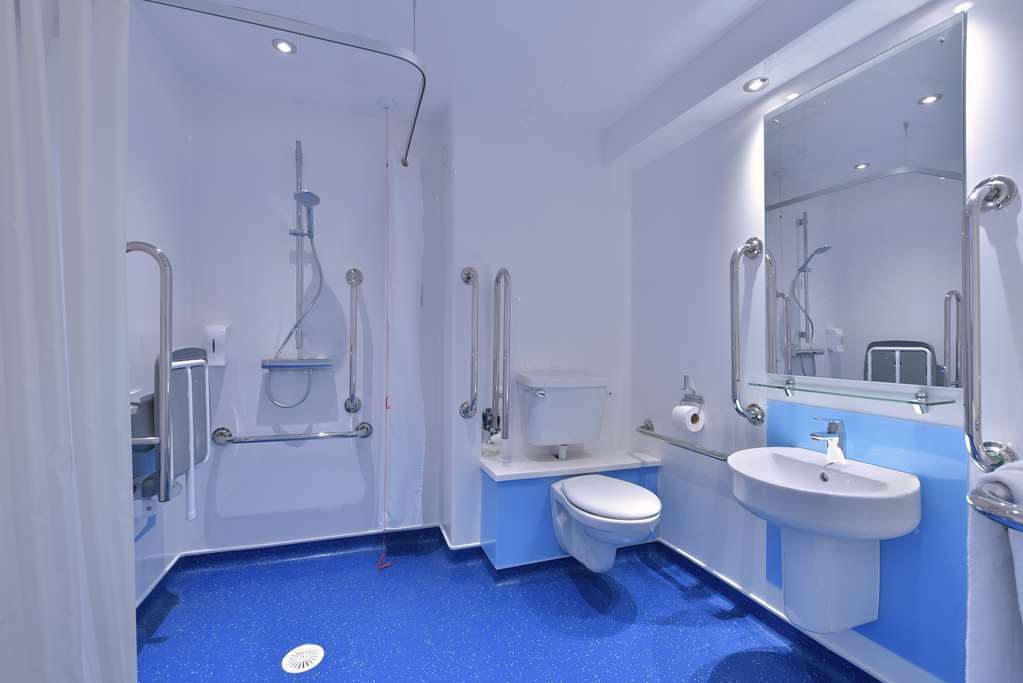 Travelodge Bromsgrove Marlbrook Pokoj fotografie